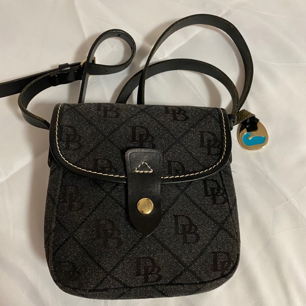 Black Dooney & Bourke Crossbody